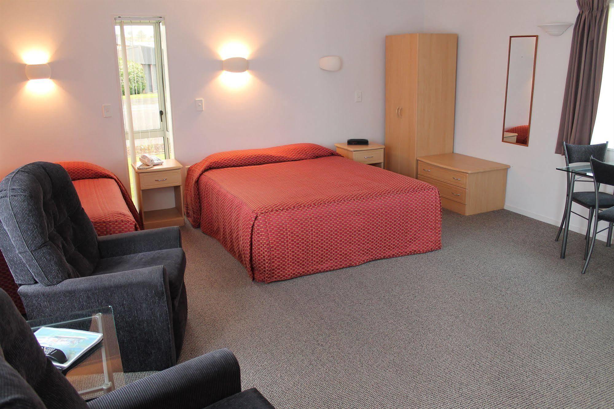 Riverview Motel Whanganui Buitenkant foto